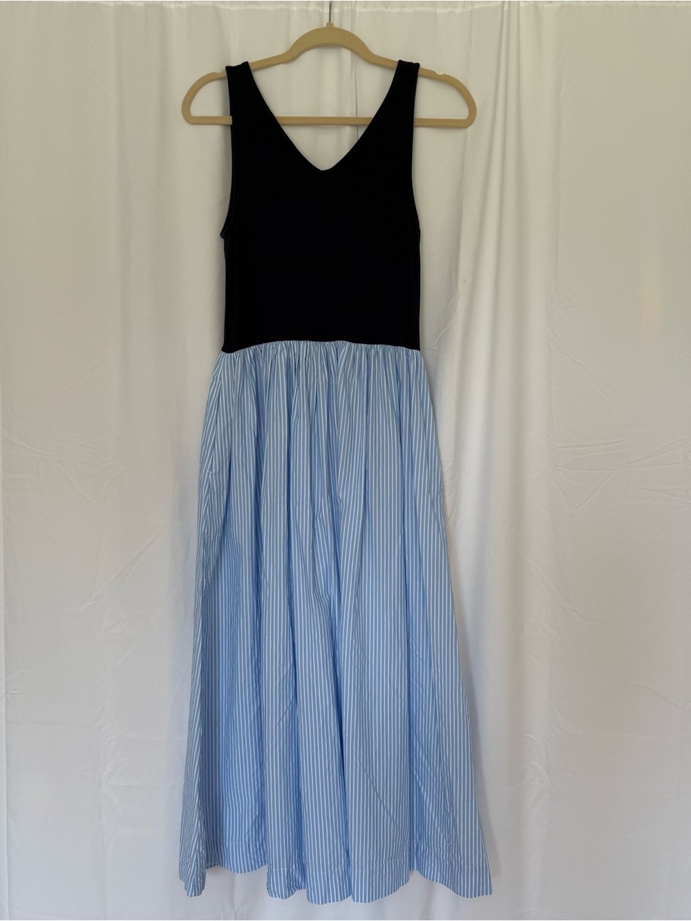 Loft- Navy & Light Blue Striped Midi Dress - Classic Two-Tone Fit - Picture 5 of 6